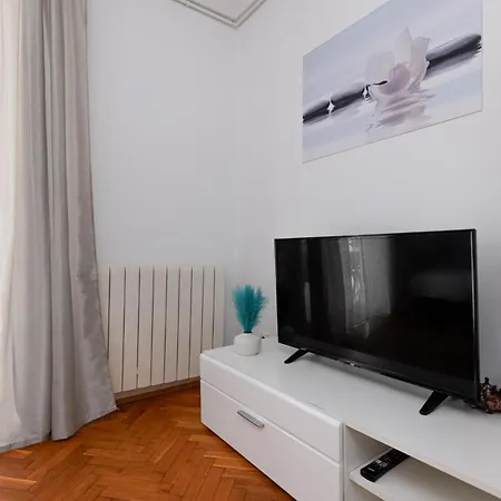 Karmen Apartamento *